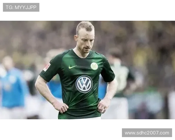 狼堡近期战术体系解析：攻防转换效率与中场控制力持续提升