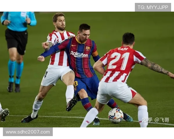 欧冠赛场受阻：巴萨的问题被彻底放大