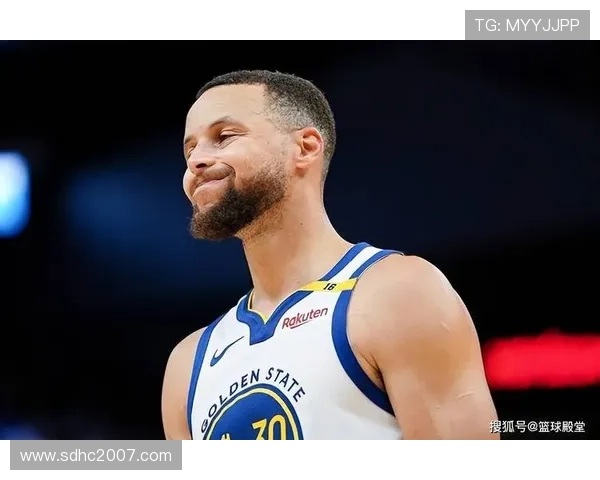 班·西蒙斯突破制造错位效率提升明显 拉开与库里的战术差距